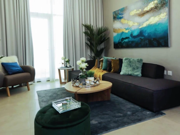 baV6jXnyRyNqL1Em-1727099061