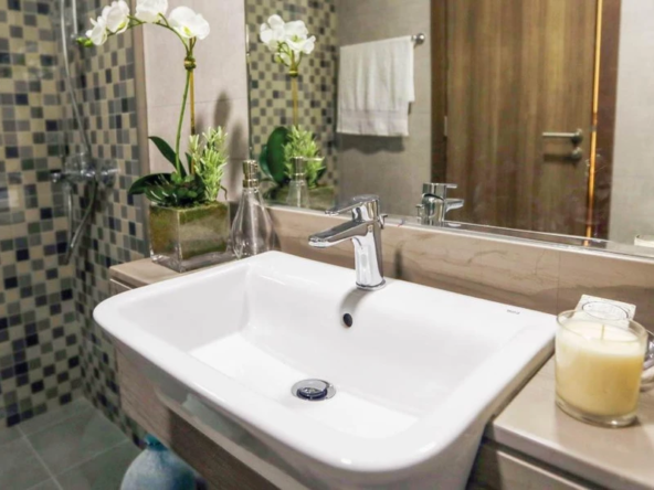 nv6bVSzt7kAIdYtD-1727099061